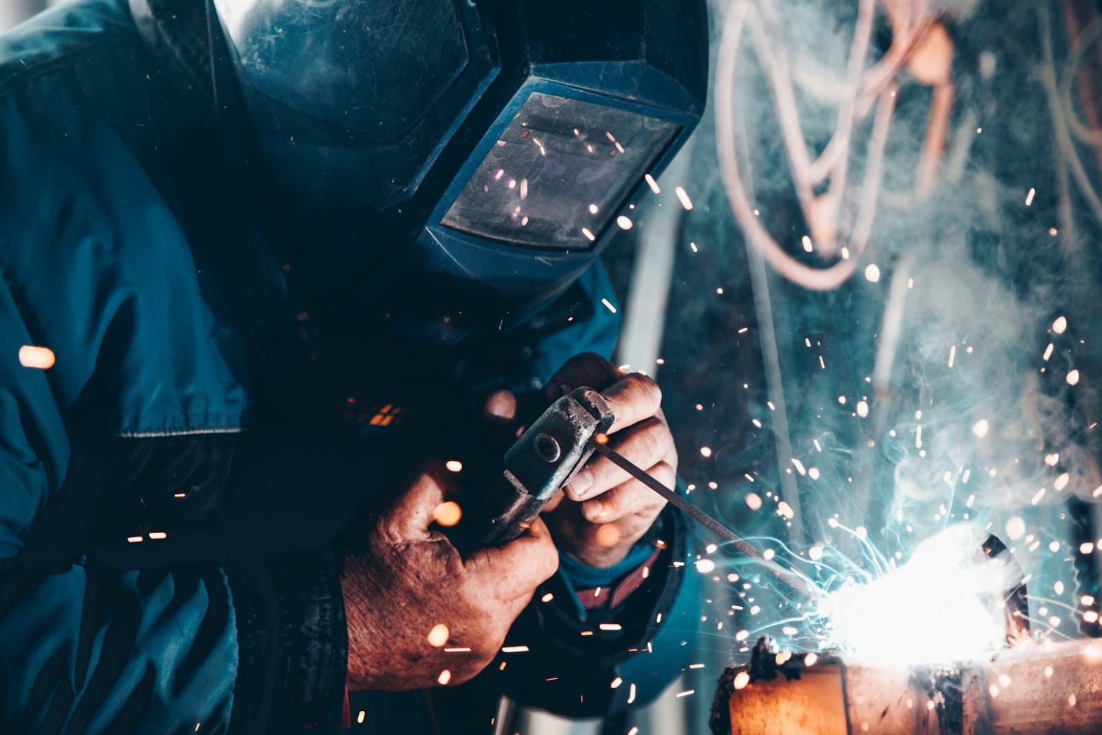Sudură la o conductă industrială